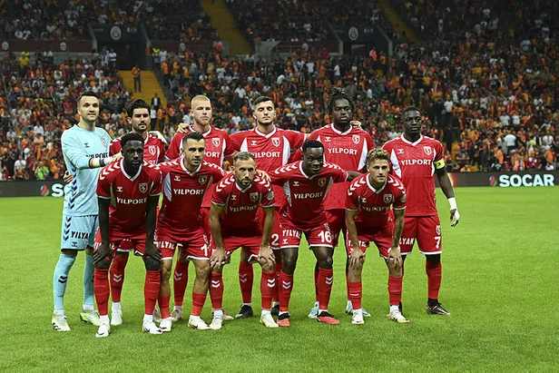 galatasaray-kopenhag-maci-hangi-kanalda-sifresiz-mi-uefa-sampiyonlar-ligi-gs-kopenhag-maci-ne-zaman-saat-kacta-1695103460160.jpg
