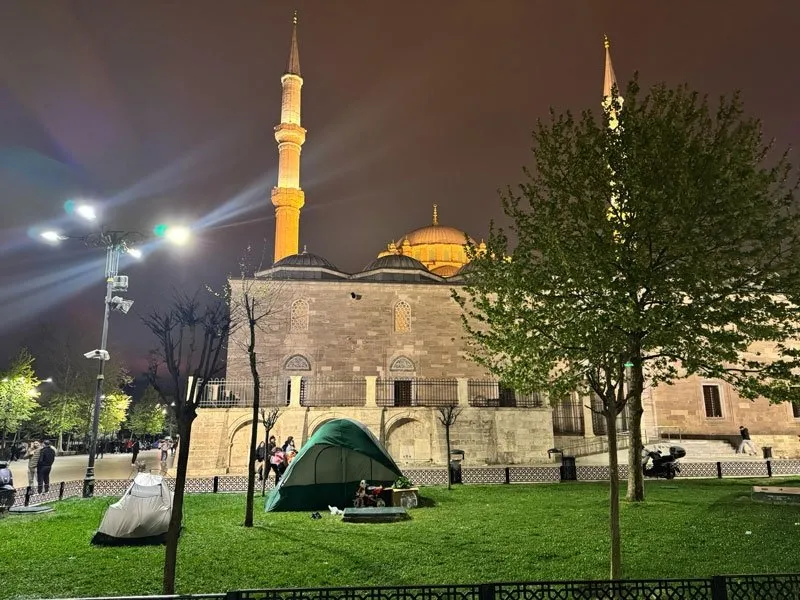İstanbul'da deprem paniği (AA)