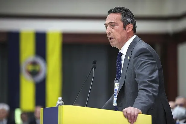 fenerbahce-taraftarinin-istifa-seslerine-kulak-kapatan-ali-koca-noter-kanaliyla-ihbarname-1644529941686.jpeg Fenerbahçe taraftarının istifa seslerine kulak kapatan Ali Koç'a noter kanalıyla ihbarname-4