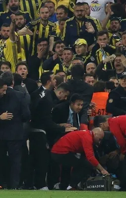 Fenerbahçe - Beşiktaş maçının akıbeti belli oldu!