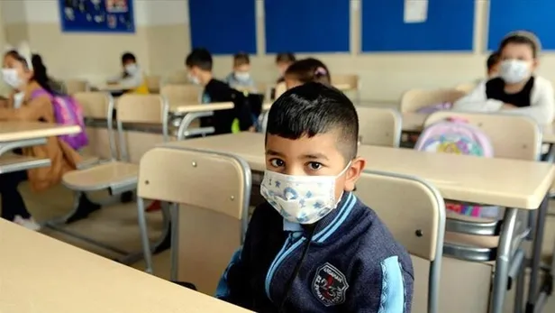 yasaklar-ne-zaman-basliyor-hafta-sonu-sokaga-cikma-yasagi-geri-mi-gelecek-yeni-kisitlamalar-olacak-mi-1632654371040.jpg Yeni kısıtlamalar olacak mı? Yasaklar ne zaman başlıyor? Hafta sonu sokağa çıkma yasağı geri mi gelecek?-3