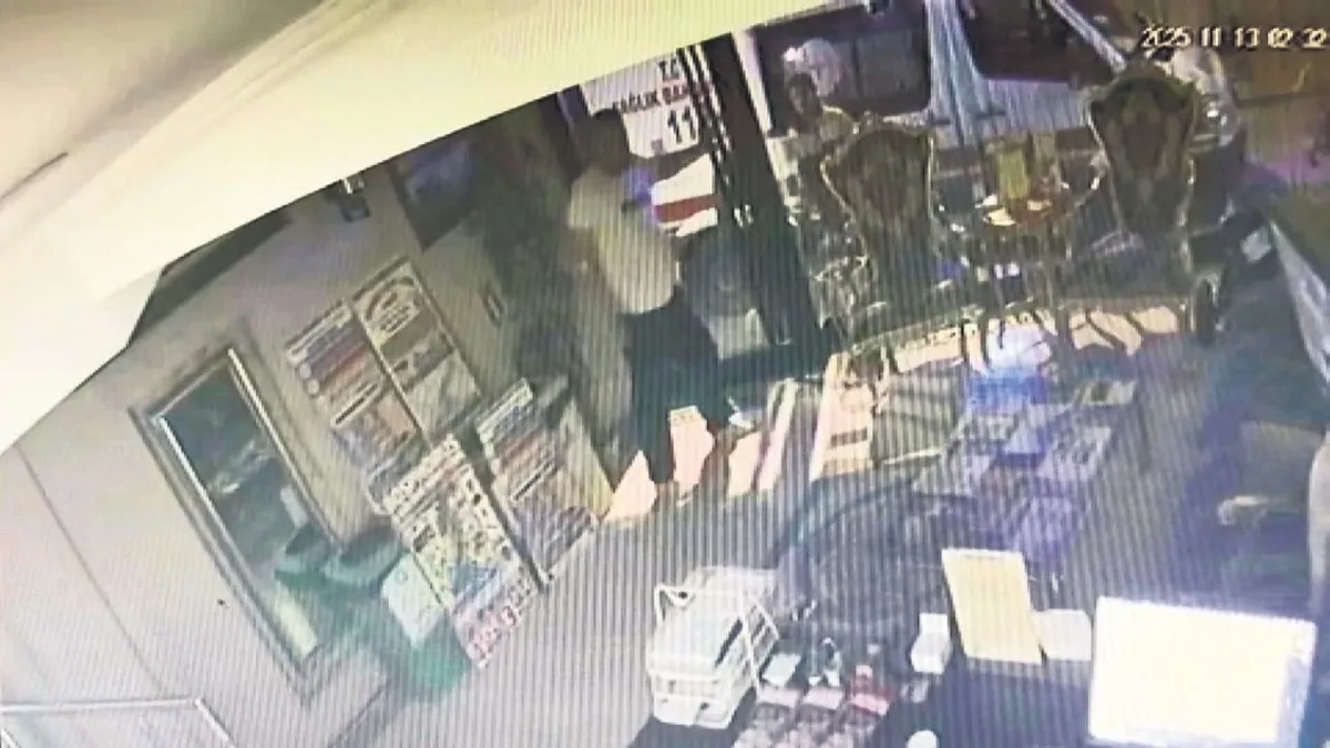 “Böcek ailesi soruşturmasında şoke eden detay: Resepsiyonist kebap yemeye gitmiş”
