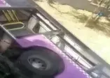 Sarıyer'de halk otobüsü devrildi