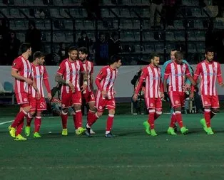 Olympiakos evinde kaybetti