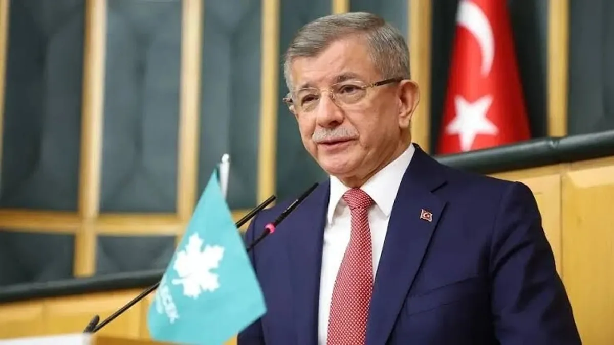 Ahmet Davutoğlu'na "Cumhurbaşkanına hakaret" soruşturması-3