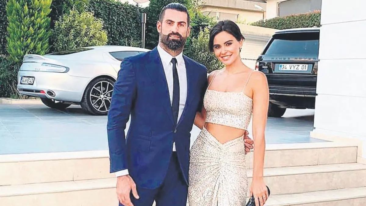 Volkan Demirel ile eşi Zeynep Demirel çiftinin yeni bebeklerinin cinsiyeti belli oldu
