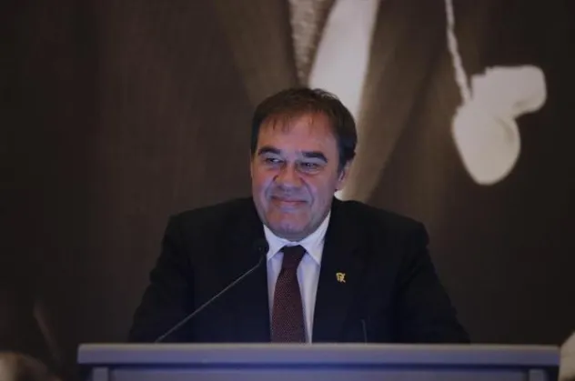 Yıldırım Demirören Golf Federasyonu'nun yeni başkanı oldu