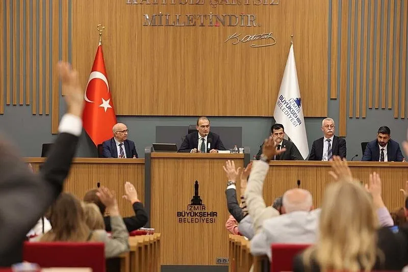  İZSU Genel Müdürlüğü'nün Olağanüstü Genel Kurul Toplantısı (DHA)