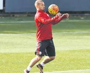 Sneijder’e ağır fatura!