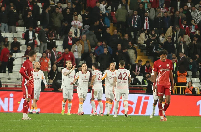 Galatasaray ara transferin ilk bombasını patlatıyor! İmza an meselesi - 7
