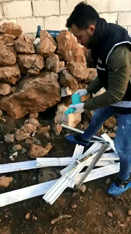 adana-merkezli-silah-kacakciligi-operasyonunda-7-zanli-yakalandi-1645080556712.jpg