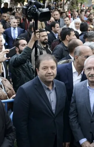 Ekremciler-Kemalciler kavgasında ayakkabı raundu! Almanya ekibindeki Maltepe Belediye Başkanı hedefte