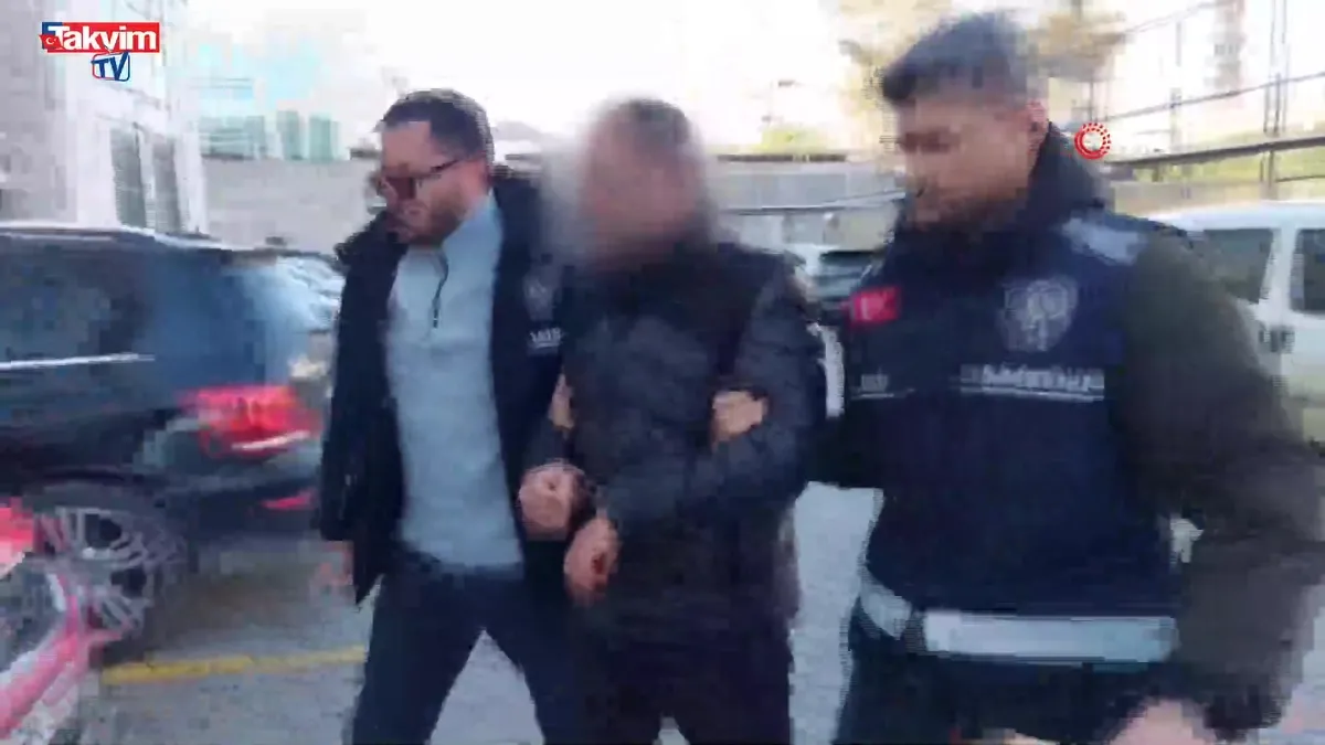Tartıştığı oğlunu bıçakladı!