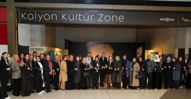 Kalyon Kültür, Filistin’e destek için “Sessiz Ayakkabılar” sergisini hayata geçirdi
