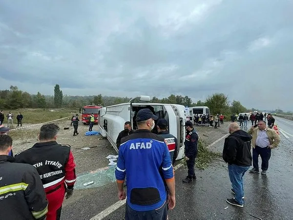 bartinda-feci-kaza-bartin-belediye-baskan-yardimcisi-ahmet-komec-oldu-mu-ahmet-komec-kimdir-kac-yasinda-nereli-1633245706782.jpg Bartın'da feci kaza! Bartın Belediye Başkan Yardımcısı Ahmet Kömeç öldü mü? Ahmet Kömeç kimdir, kaç yaşında, nereli?-4