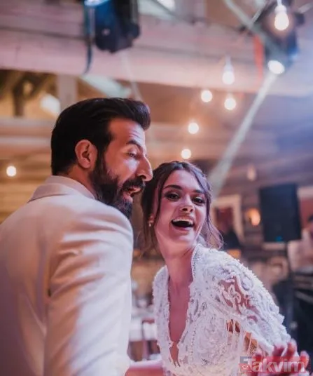 İrem Helvacıoğlu körkütük aşık! Yılbaşı akşamı bombayı paylatan İrem’in romantik pozuna bakın! Göz göze paylaşımı çok konuşuldu - 11