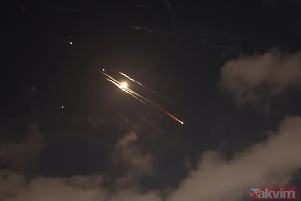 İsrail kentleri alev alev! Balistik ve hipersonikler Demir Kubbe'yi kevgir etti... Füze yağmuru Mersin'den bile görüntülendi - 11