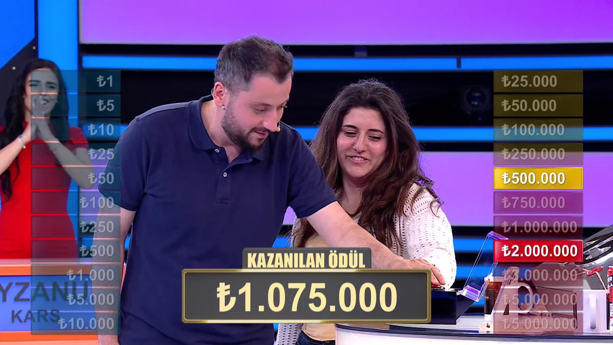 esra-erol-ile-var-misin-yok-musunda-5-milyonluk-dev-odul-icin-nefesler-tutuldu-1782977776337.jpg Esra Erol ile Var Mısın Yok Musun'da 5 milyonluk dev ödül için nefesler tutuldu-5