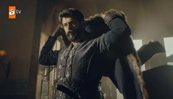 kurulus-osman-100-bolum-fragmani-nefes-kesti-eger-evladimin-kilina-zarar-geldiyse-bu-cihani-yerinden-oynatirim-1665005264676.jpg Kuruluş Osman 100. bölüm fragmanı nefes kesti: “Eğer evladımın kılına zarar geldiyse bu cihanı yerinden oynatırım”-2