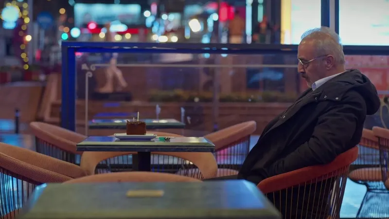 inci-tanelerinde-sicagi-sicagina-2-ayrilik-diziyi-finalin-kiyisina-getirdi-veda-1711709121970.jpeg Veda gongları çalıyor! İnci Taneleri'nde sıcağı sıcağına 2 ayrılık; Dizi finalin kıyısında!-2