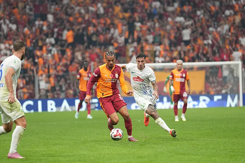Galatasaray - Rizespor maçı sonrası flaş sözler! "Laubali" - 16