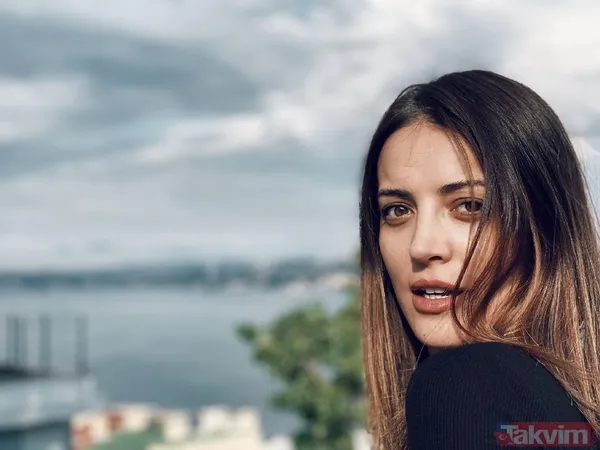 Yılın aşk bombası patladı! İrem Sak’ın yeni sevgilisi tanıdık çıktı ünlü oyuncu 11 yaş küçük sevgilisiyle bakın nasıl yakalandı - 18