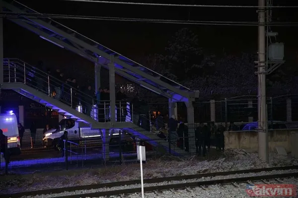 Son dakika: Ankara'da tren kazası! Yüksek Hızlı Tren ile banliyö treni çarpıştı - 17