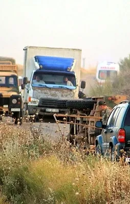 Hatay'da askeri araç devrildi
