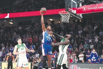 Harika zafer: EuroLeague'de Anadolu Efes Panathinaikos'u 71-68 yendi