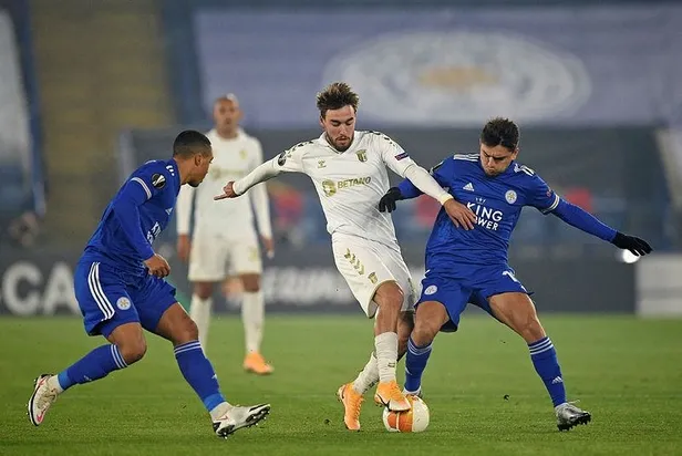 Özil ve Kahveci'den sonra Fenerbahçe'de sezonun son transfer bombası: Cengiz Ünder-5