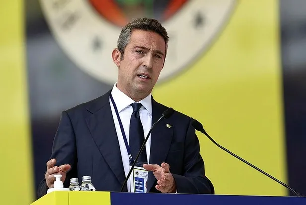 fenerbahce-baskani-ali-koctan-eski-baskan-aziz-yildirima-argo-sozler-beni-mahkemeye-vermezseniz-adam-degilsiniz-1624639768277.jpeg Fenerbahçe başkanı Ali Koç'tan eski başkan Aziz Yıldırım'a argo sözler: Beni mahkemeye vermezseniz adam değilsiniz-5