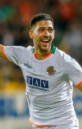 Fenerbahçe’de Bakasetas pazarlığı