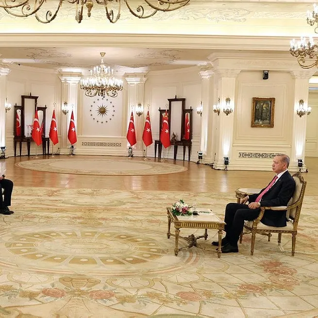 Başkan Erdoğan tek tek açıkladı! En düşük emekli maaşı, 6lı koalisyon, deprem konutları ve seçim çalışmaları...