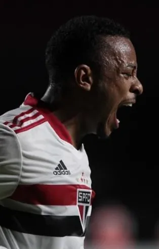 Sol beke takviye yapmak isteyen Fenerbahçe Brezilyalı yıldız Welington için harekete geçiyor