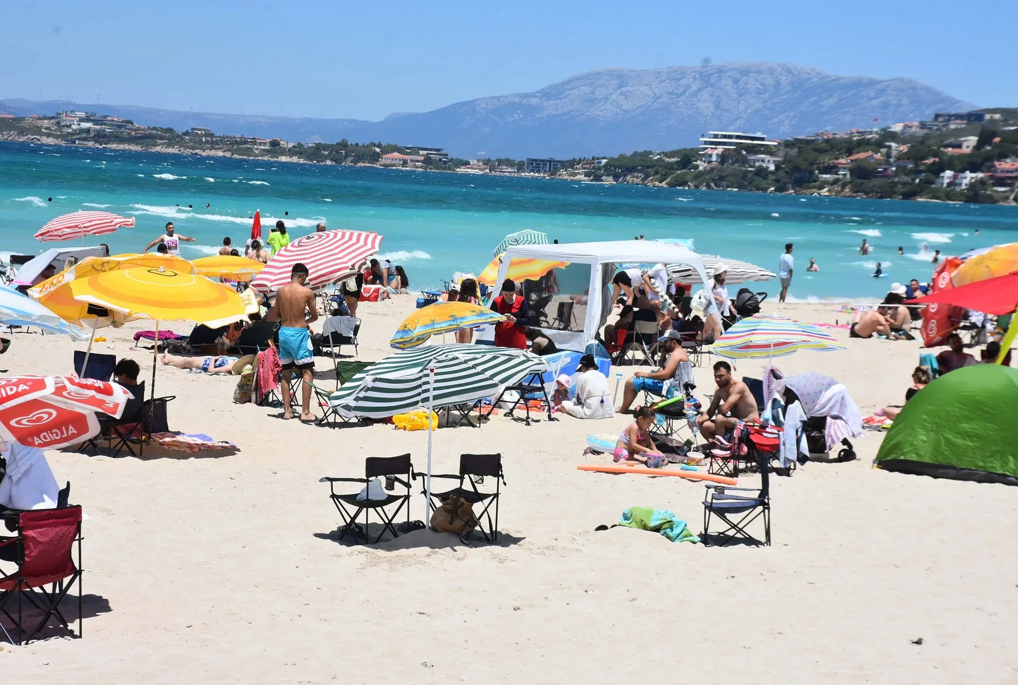 Bakanlık sahillere iniyor!