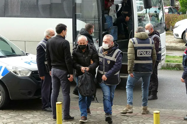 Sahte çek senet ile 5 milyonluk vurgun: 5 tutuklama!