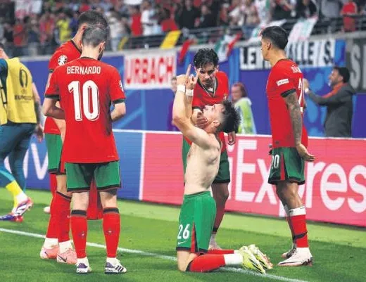 Portekiz 90+2’de güldü