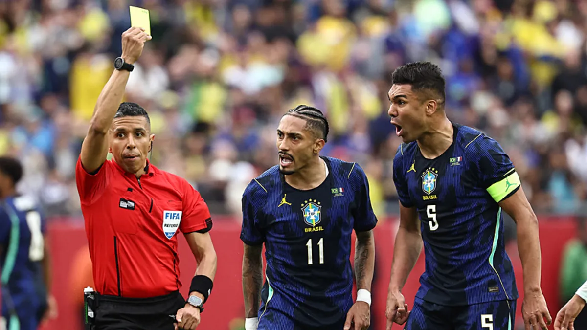 Casemiro Manchester United'dan ayrılacak