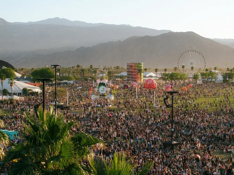 coachella-2026-tarihi-muzik-festivali-coachellada-hangi-sanatcinin-konseri-var-1775911731266.jpeg Coachella 2026 tarihi: Müzik festivali Coachella'da hangi sanatçının konseri var?-2