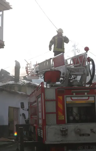 Isınmak isterken az kalsın canından oluyordu! Yer: Afyonkarahisar