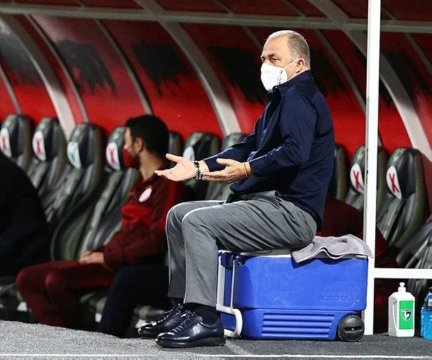 Galatasaray'da yönetim yeni teknik direktör için harekete geçti: Fatih Terim'in yerine iki aday!-3