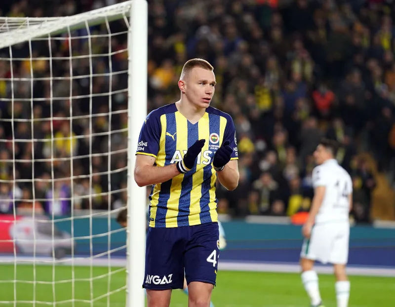 Fenerbahçeli yıldıza Fransa'dan 3 talip! - 4