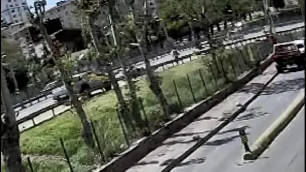 trafik-polisi-hayat-kurtardi-kalem-yardimiyla-ilk-mudahale-yapti-1652090423216.jpg Trafik polisi hayat kurtardı! Kalem yardımıyla ilk müdahale yaptı-6