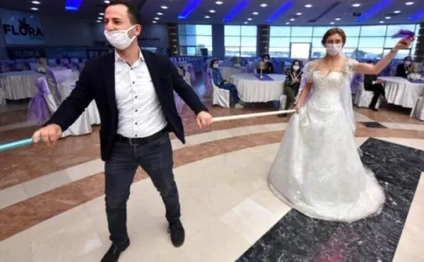 dugunler-ne-zaman-baslayacak-dugunler-nasil-olacak-iste-dugunler-genelgesi-1592052357049.jpg Düğünler ne zaman başlayacak? Düğünler nasıl olacak? İşte düğünler genelgesi…-2