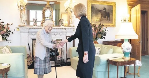 İngiltere Kraliçesi 2’nci Elizabeth 70 yılda 150’den fazla Başbakan gördü