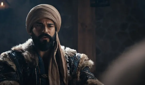 tum-kini-kusup-akitiyor-kurulus-osman-52-bolum-2-fragmani-baltayi-tasa-vurdu-yay-kirisiyle-derdest-edilecek-1616851127281.jpg