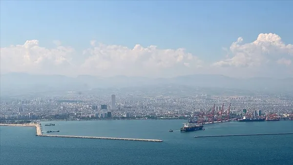 son-dakika-istanbulda-son-5-yilda-hava-kirliligi-yuzde-21-azaldi-1619520469585.jpg SON DAKİKA: İstanbul'da son 5 yılda hava kirliliği yüzde 21 azaldı-10