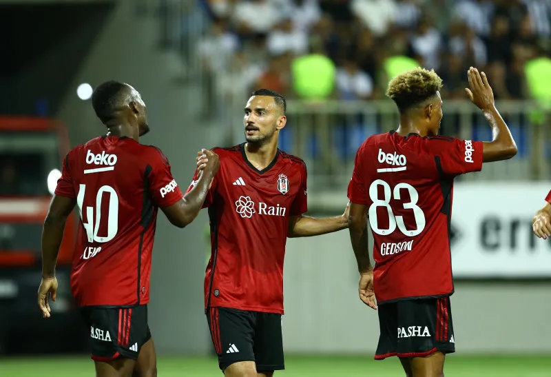 Beşiktaş Neftçi Bakü'yü deplasmanda yendi! - 2
