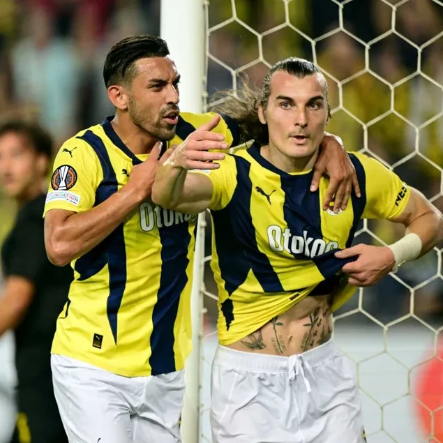 Fenerbahçe’ye Çağlar Söyüncü müjdesi