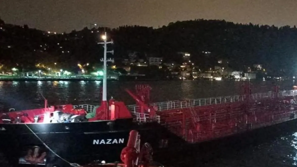 İstanbul Boğazı'nda gemi trafiği çift yönlü açıldı! Dümeni arızalanan tanker kurtarıldı